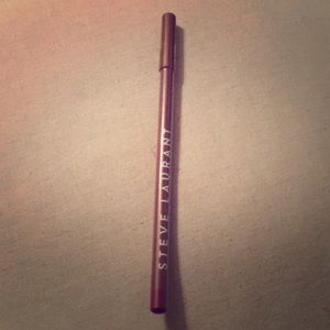 Steve Laurant lip liner